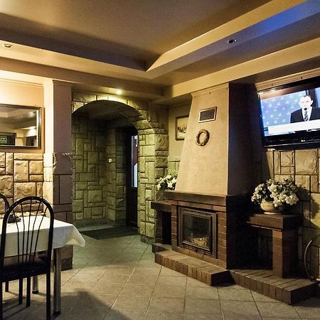 Uslugi Hotelarskie Las Vegas เมียดซิเจส พอดลาสกี ภายนอก รูปภาพ