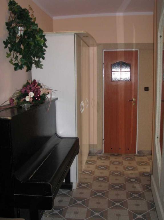 Uslugi Hotelarskie Las Vegas เมียดซิเจส พอดลาสกี ภายนอก รูปภาพ